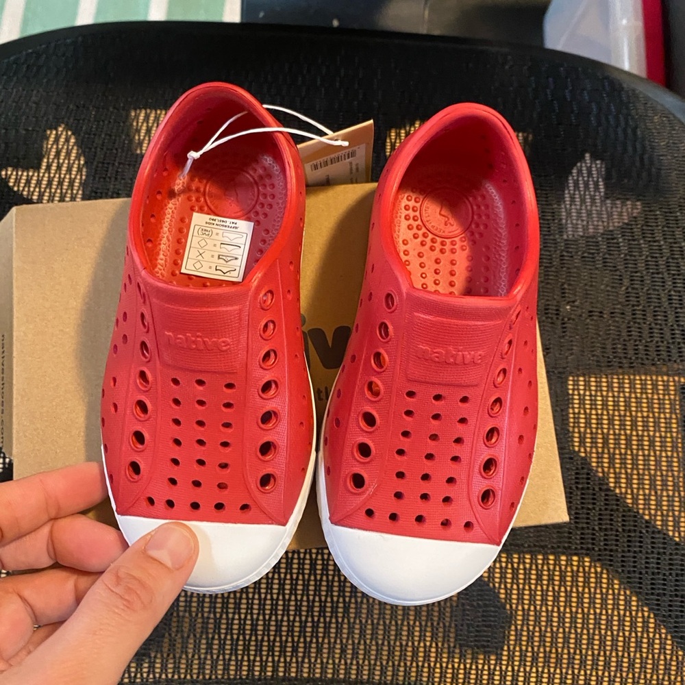NATIVE Toddler Slip On Shoes